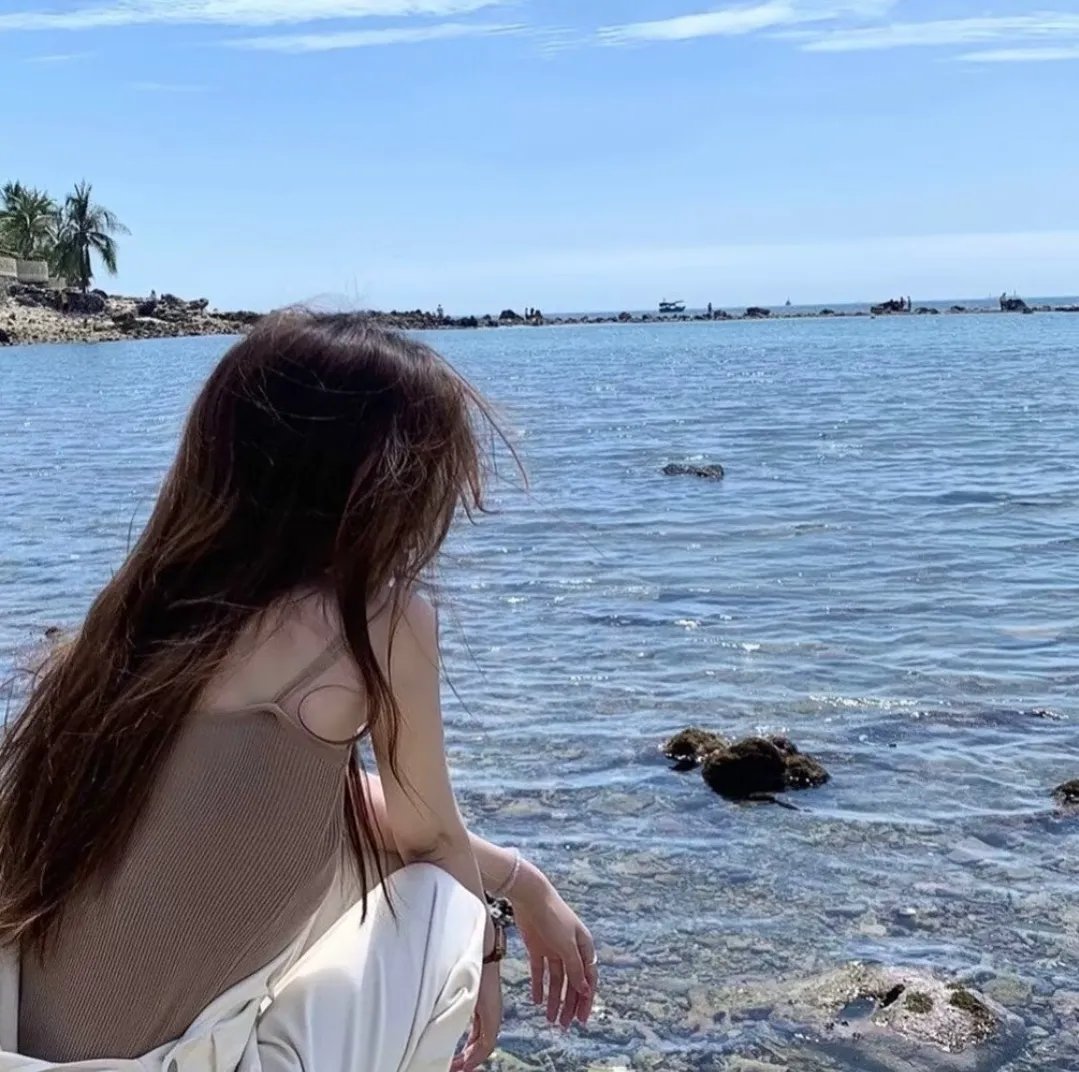 嗜谎之神在线观看海报